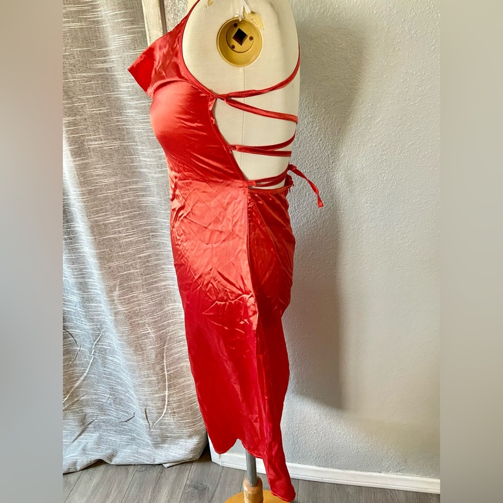 Diosame brand size Large Satin like spaghetti strap dress coral